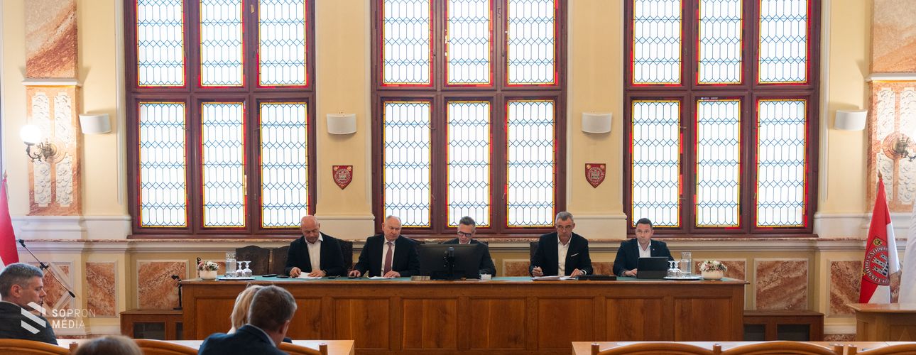 Közgyűlés - Jutalmazta az önkormányzat az újabb soproni kosárlabda sikereket