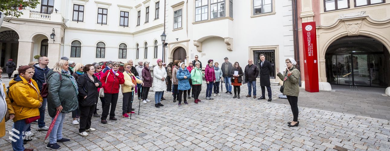 Műemlékek világnapja - A megújult belváros kulturális örökségeit ismerhették meg az érdeklődők