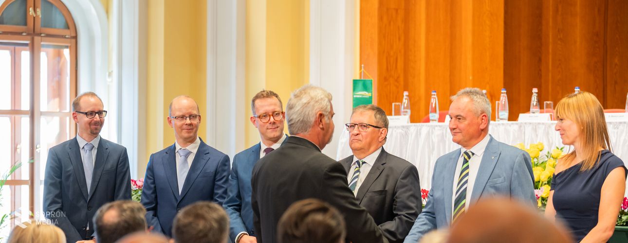 Közel 60 dolgozót díjaztak a  GYSEV Zrt. központi vasutasnapi ünnepségén