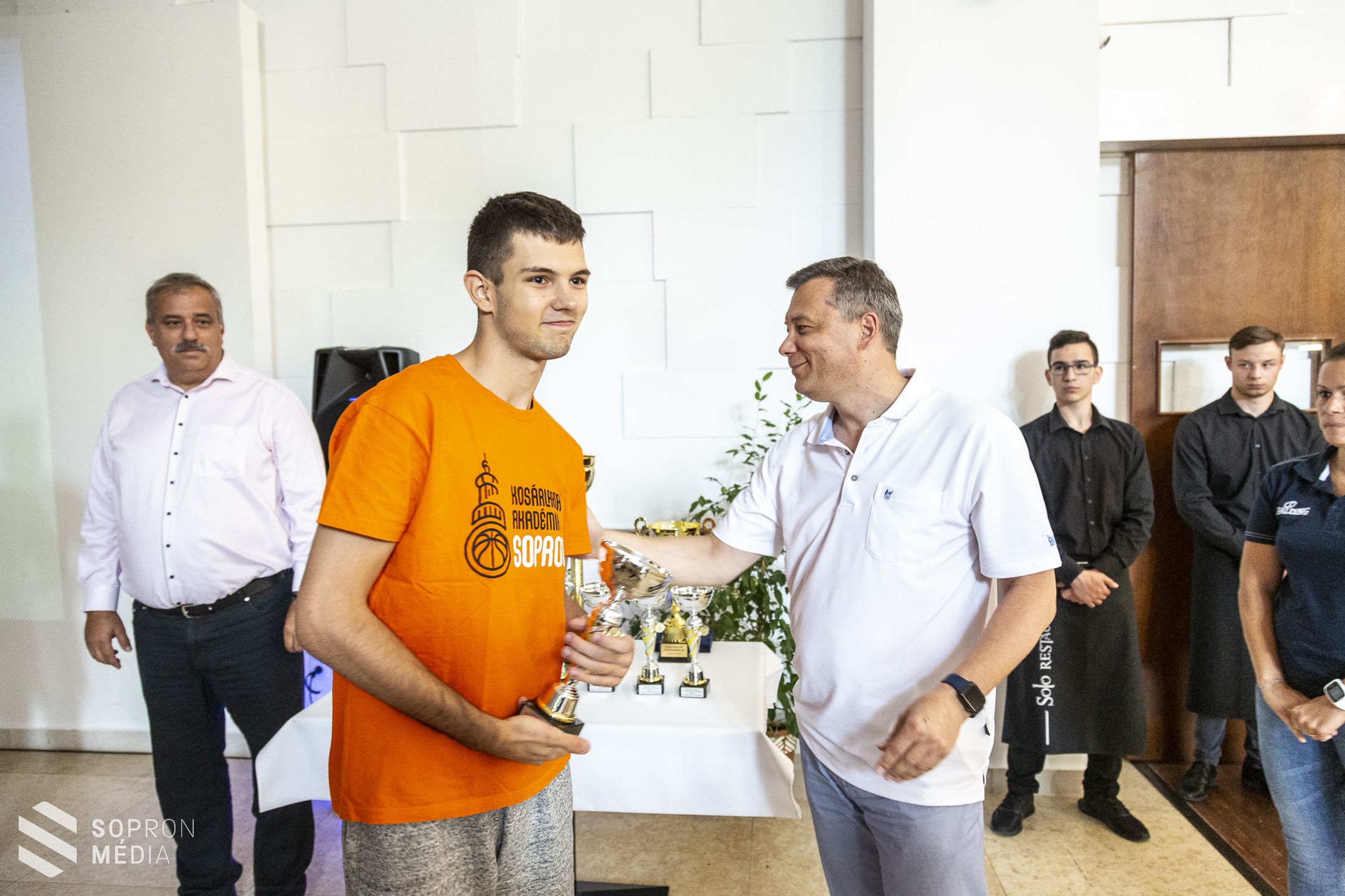Legjobbjait jutalmazta évadnyitóján a Soproni Sportiskola Kosárlabda Akadémia