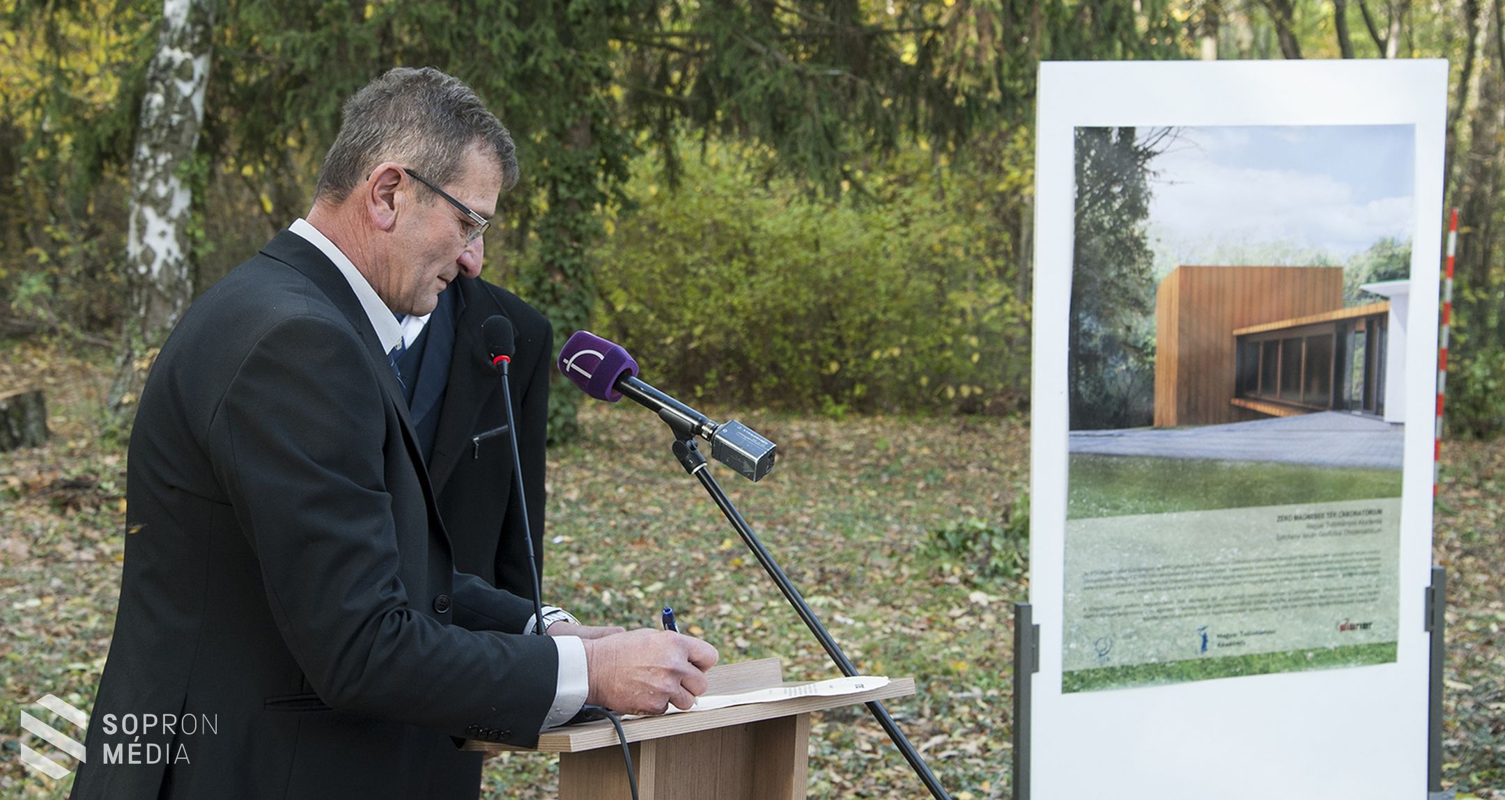 Különleges laboratóriumot építenek Fertőbozon!