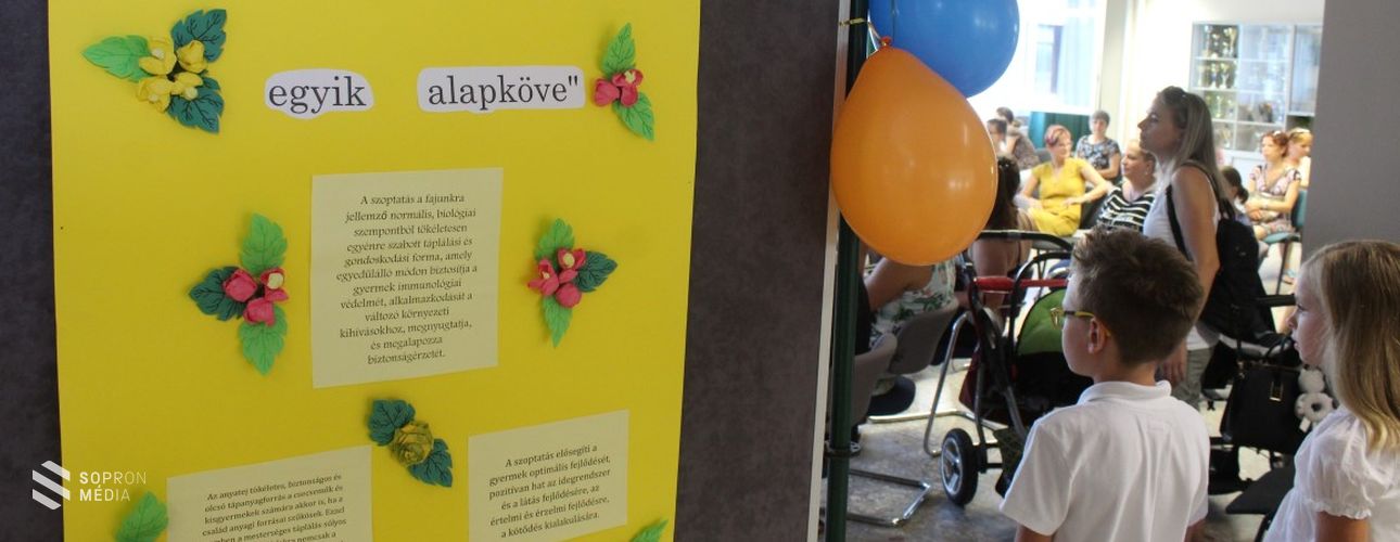 Az anyatejes táplálás jelentőségére hívták fel a figyelmet