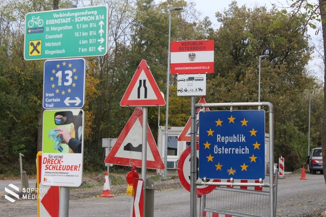 Igaz, a táblarengeteg a téligumiabroncs kötelező használatát nem jelzi, azonban a rendelkezés érvényben van. 