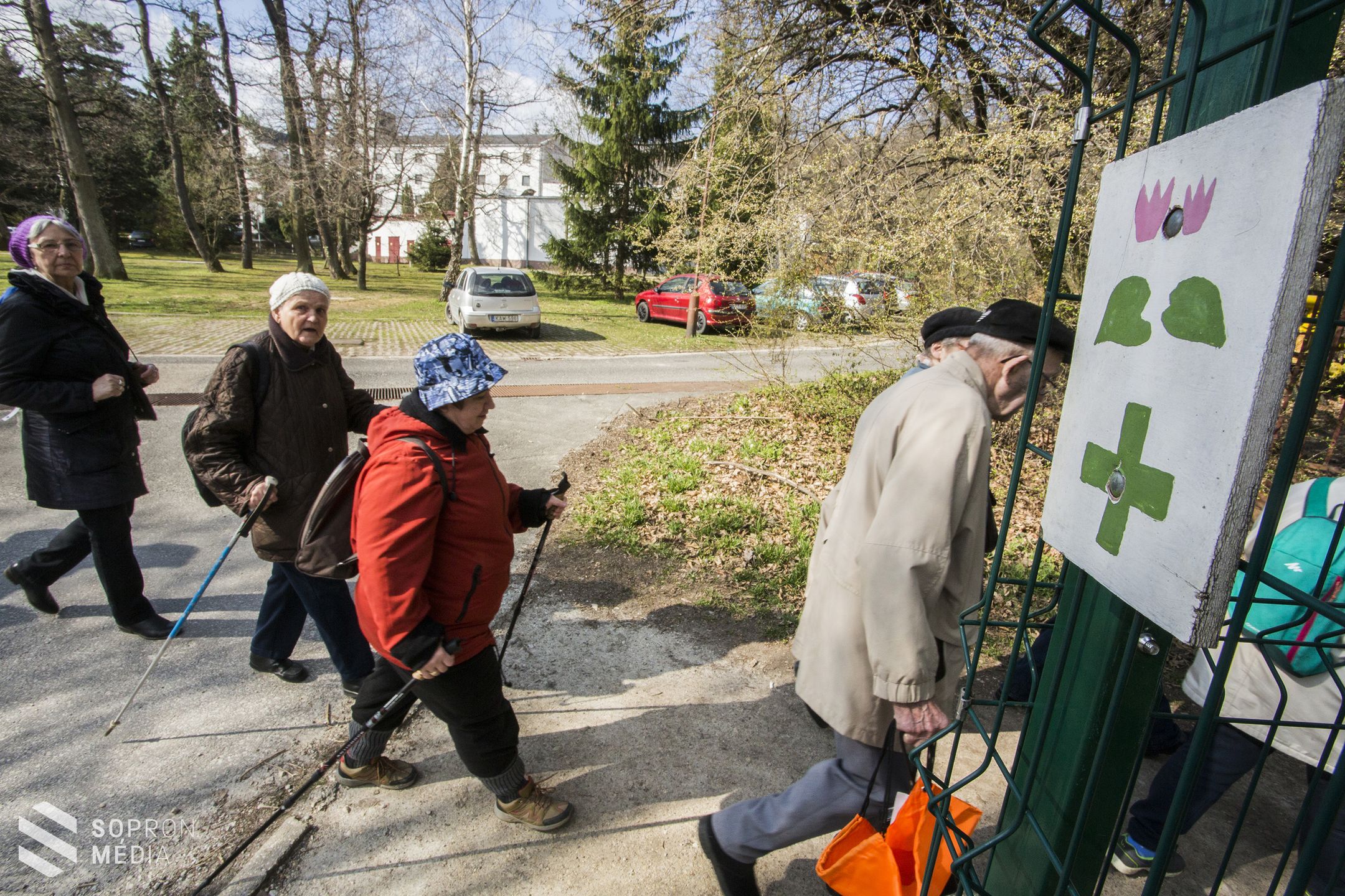 Gyalogló klubok – Sopronban több százan csatlakoztak az országos mozgalomhoz