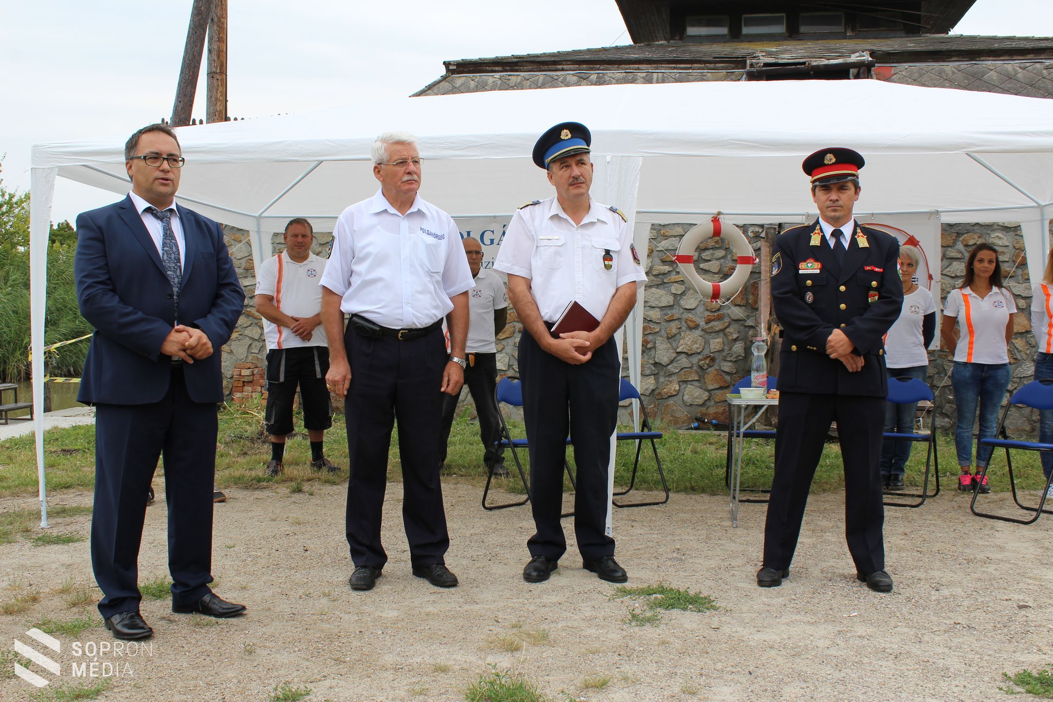 Mentőhajót kapott a Fertő Tavi Vízi Polgárőr Egyesület 