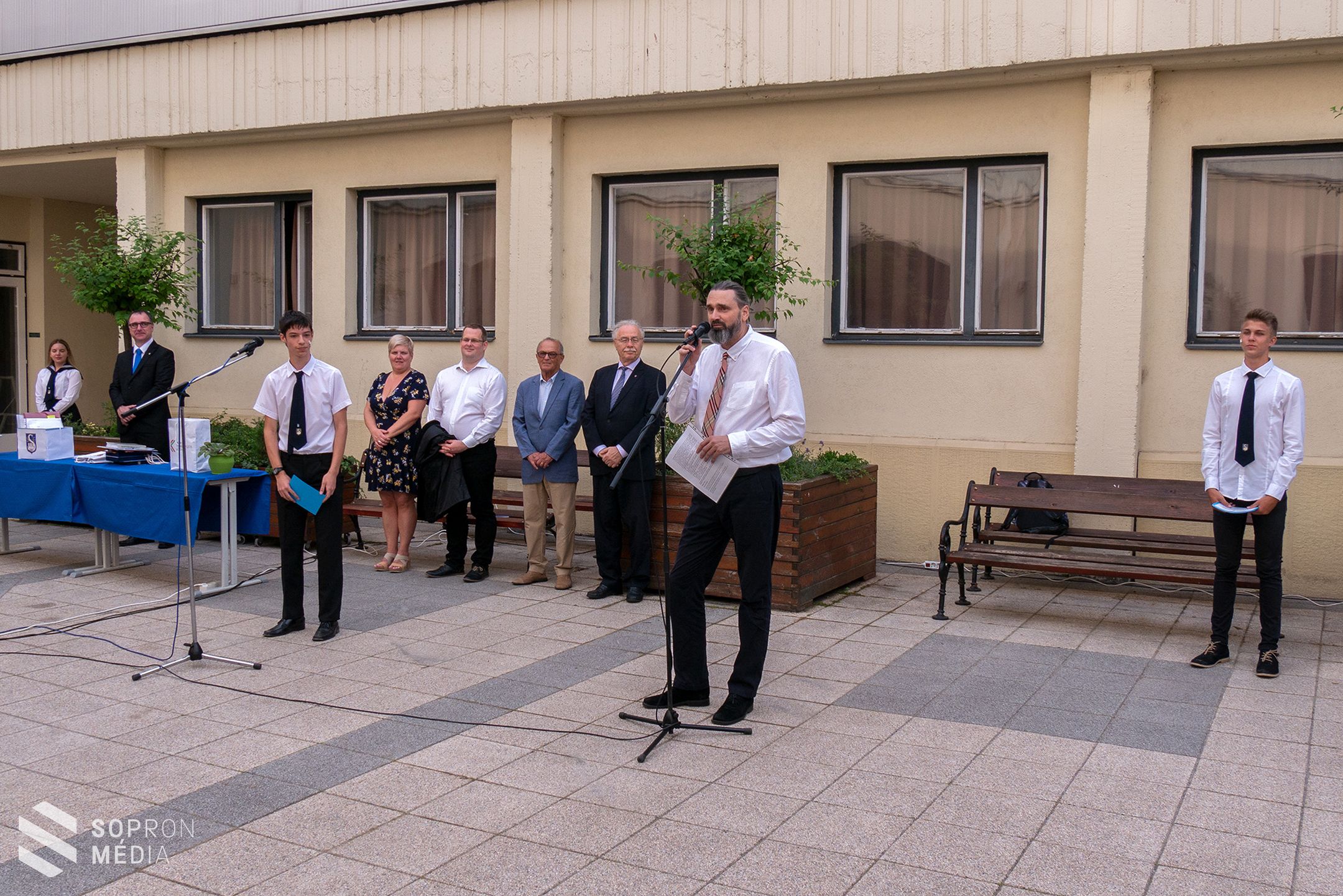 Összefogással gyarapodott és gazdagodott a Széchenyi Gimnázium