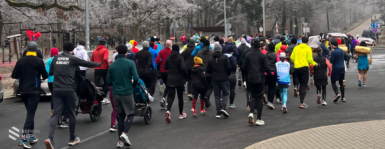 Idén is nagy sikere volt a szilveszteri futásnak!