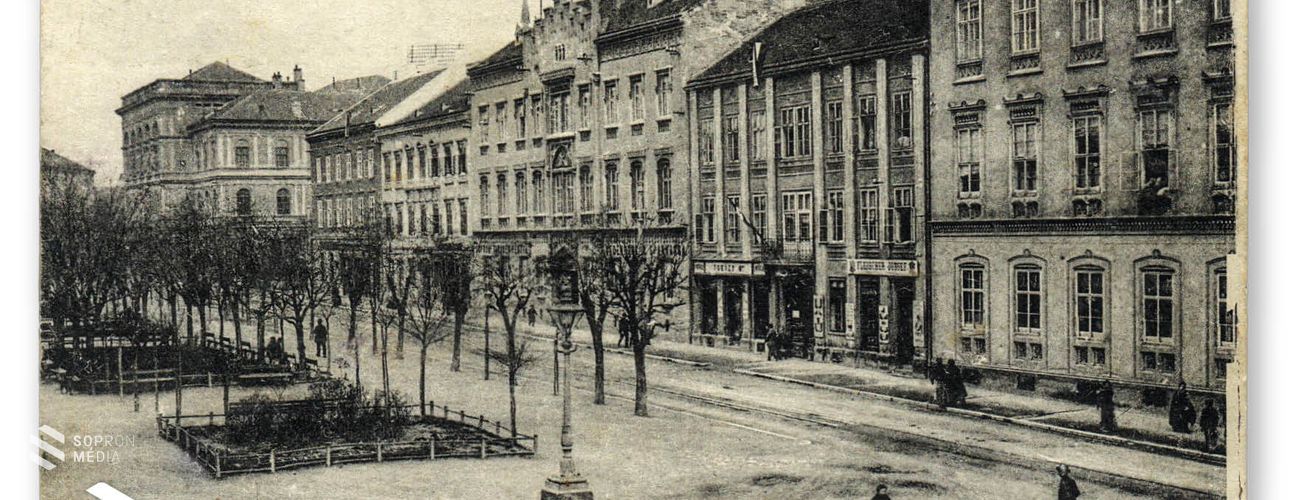 Belvárosi díszkert gázlámpával