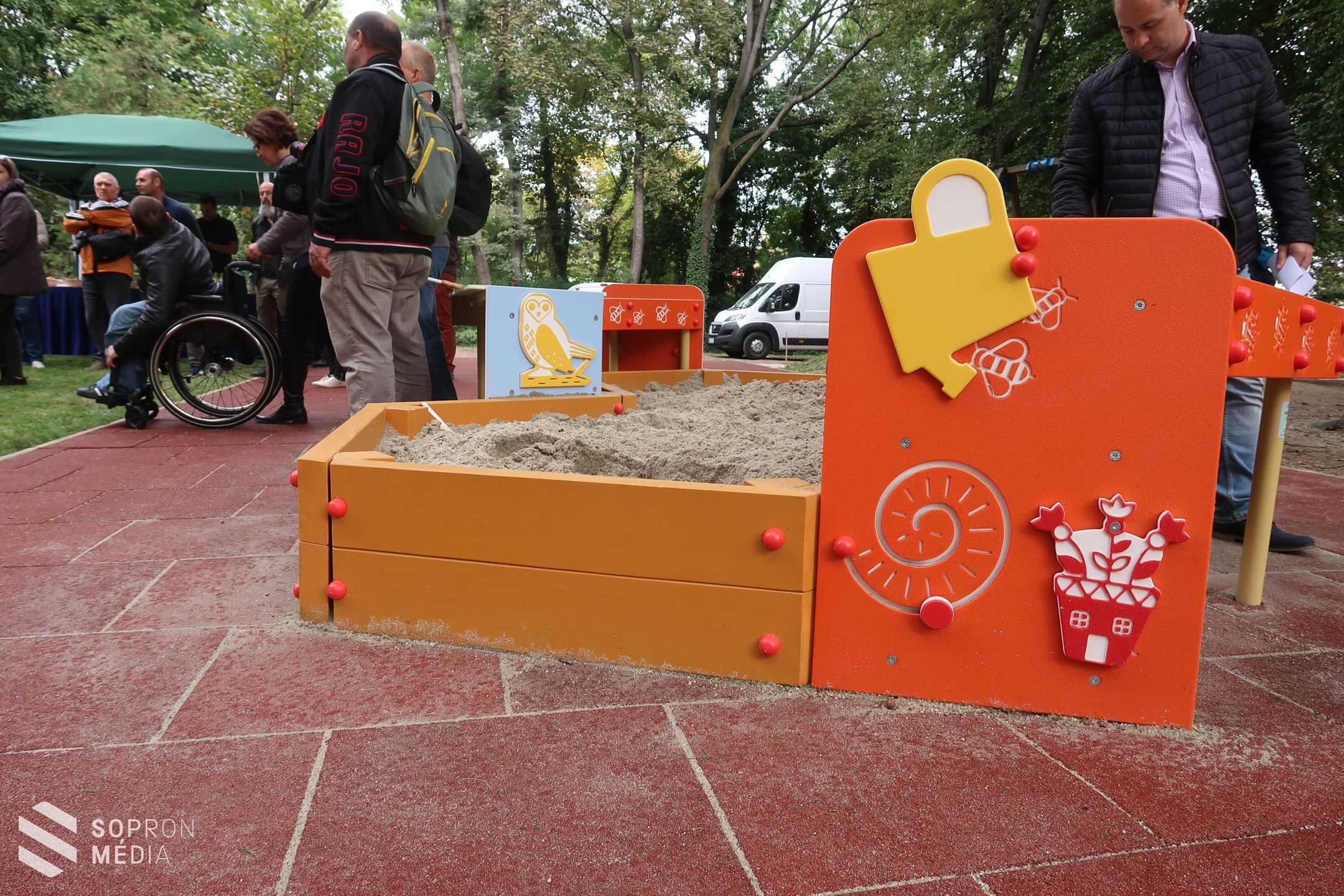 Sopronba ért „A játék összeköt!” program