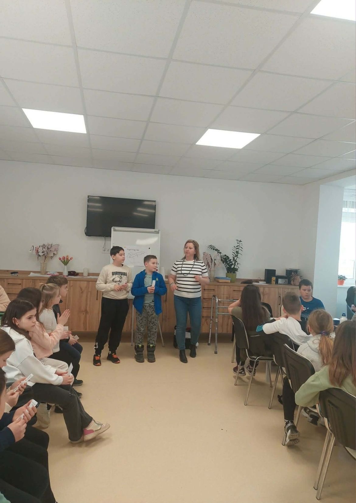 Rendhagyó tanítási órák a Gondozási Központban