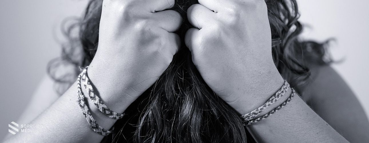 Többször bántalmazta, majd a szakítás után meglopta a barátnőjét egy férfi Sopronban!