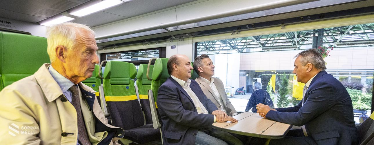 Dr. Farkas Ciprián: a térség turisztikai vonzerejét növelik az új Fertő-táj-vonatok!
