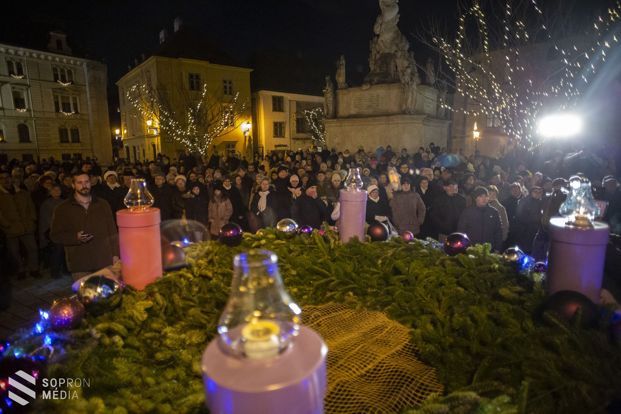 Meggyújtották a remény gyertyáját 