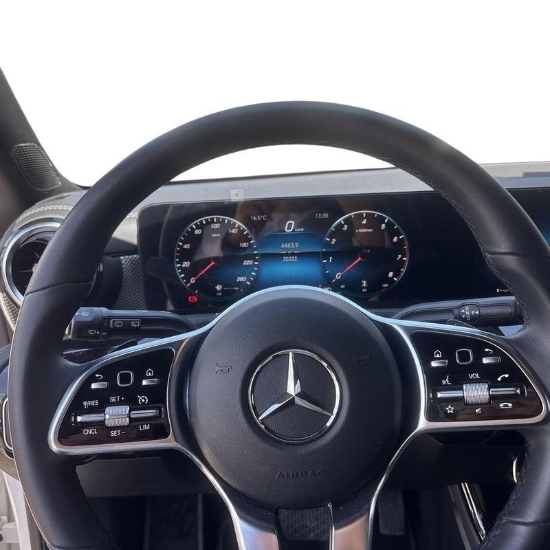 MERCEDES-BENZ