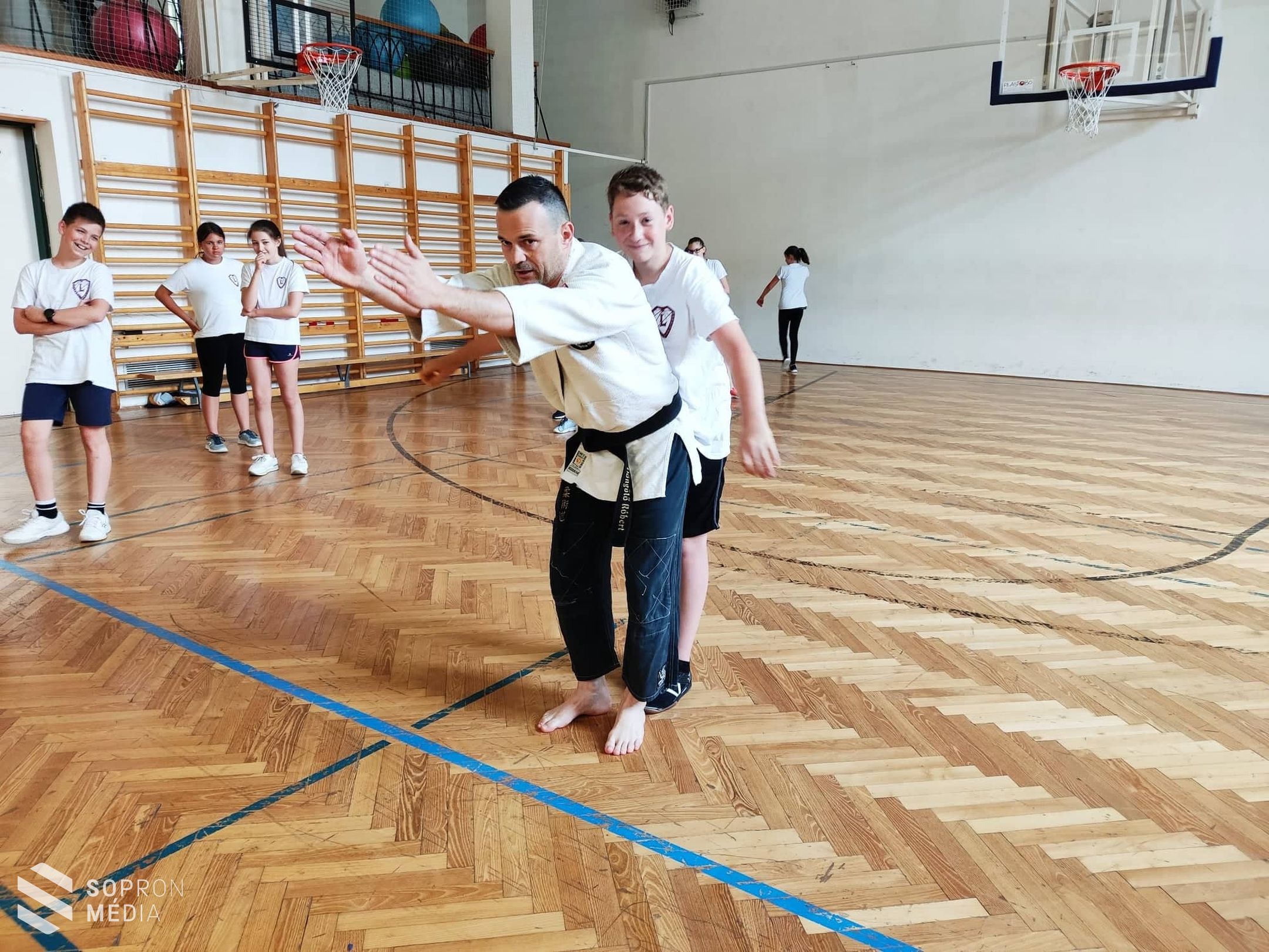 Fontos önvédelmi praktikákat tanulhattak a lícisták