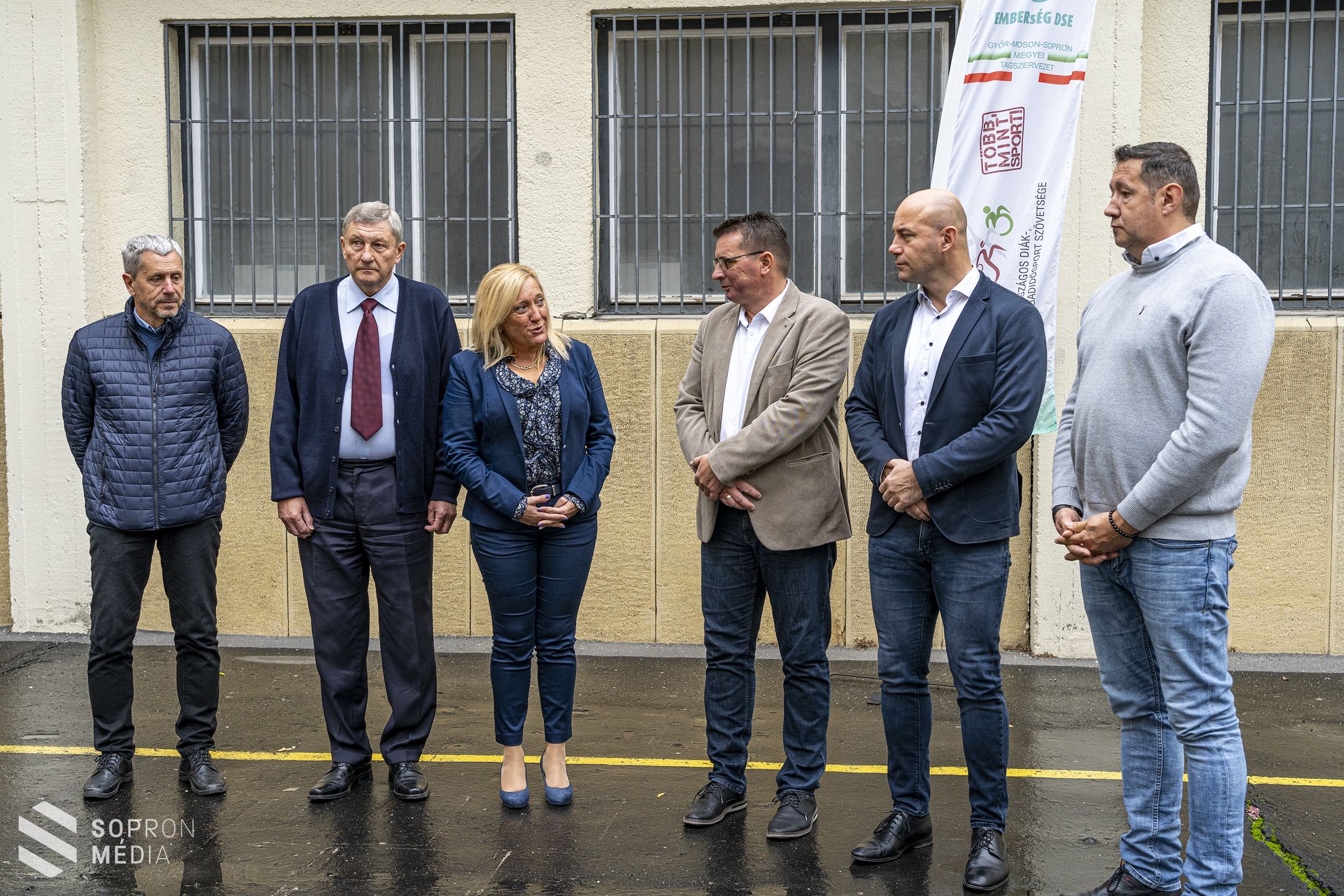 Új kosárlabdapalánkot kapott a Kozmutza Flóra EGYMI