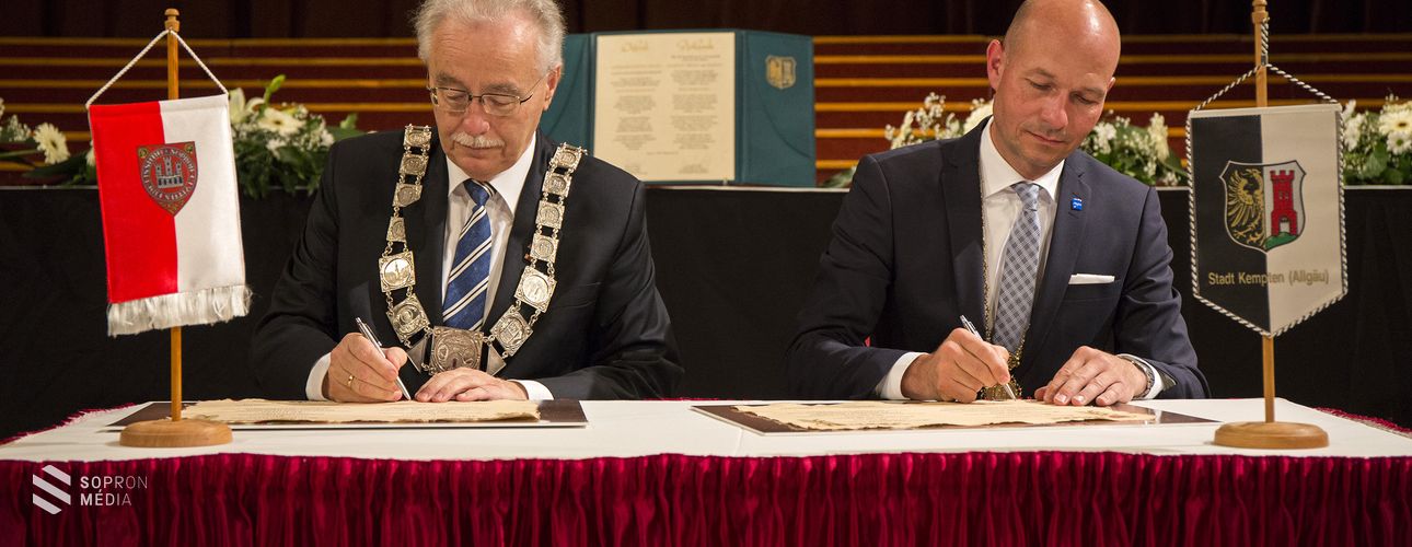 30 éves Sopron és Kempten testvérvárosi szerződése