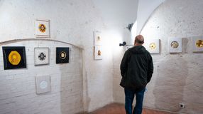 Kortárs alkotásokon jelenik meg Krisztus arca a Torony Galériában