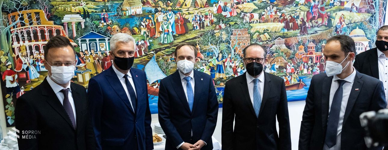 Az utazási korlátozások feloldásáról tárgyaltak a C5 külügyminiszteri találkozón