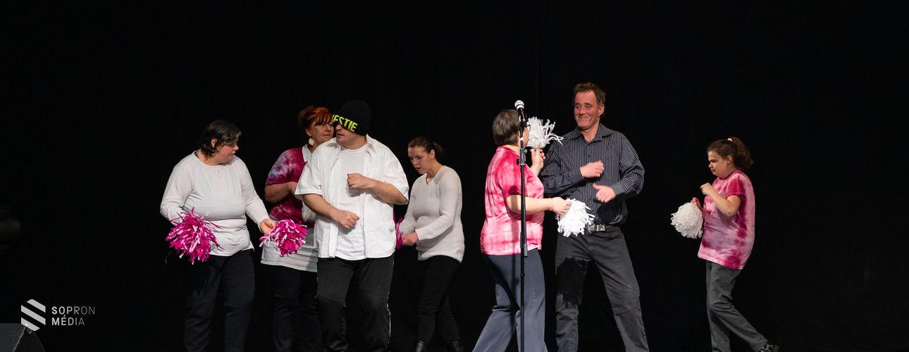 Pszi-Faktor - Tehetségkutató Találkozó a GYIK Rendezvényházban