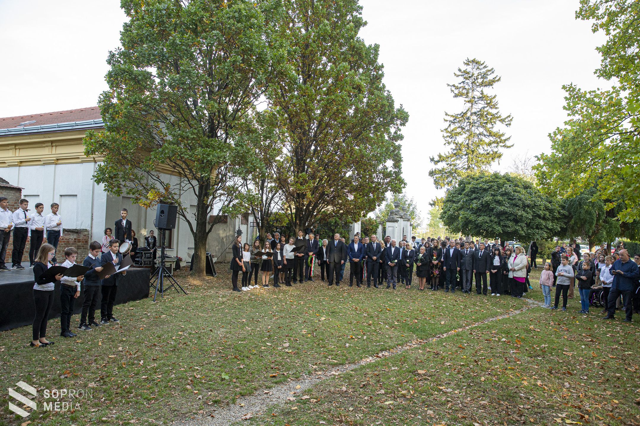 Az aradi vértanúk emléke előtt tisztelgett Sopron