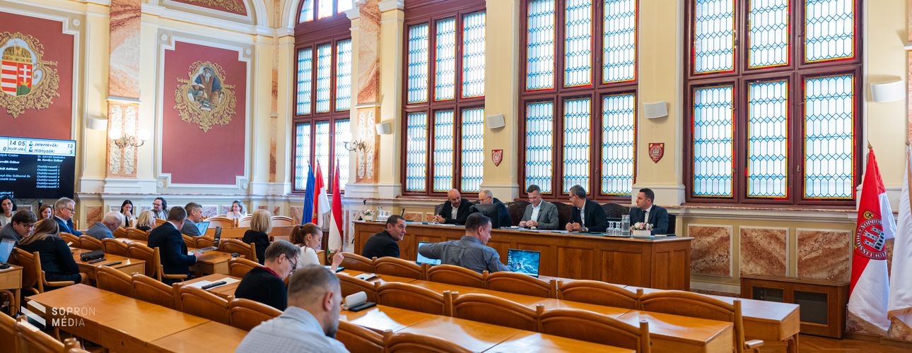 Döntött a Hűség napi kitüntetésekről a soproni közgyűlés