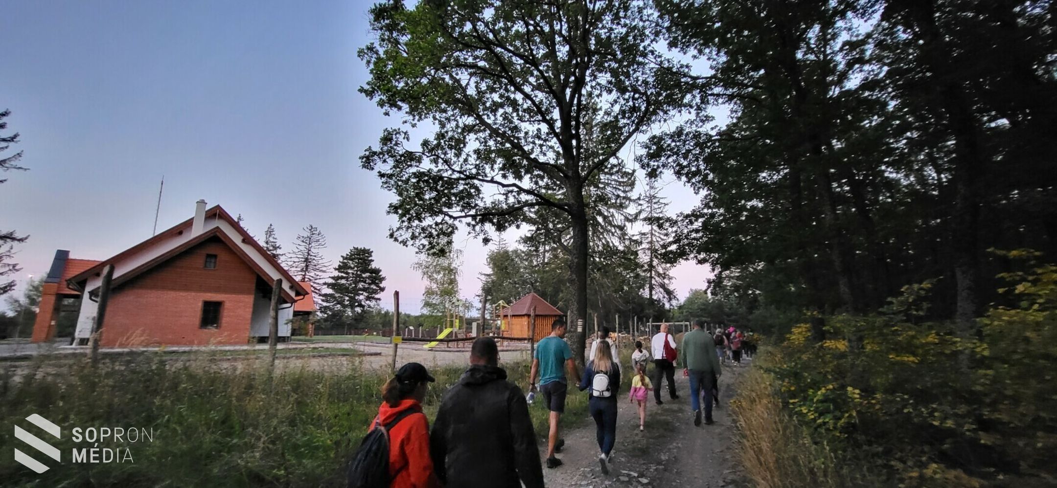 Szarvasbőgés túrákat tartottak a Muckon