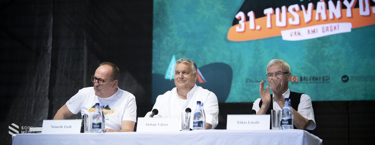 Orbán Viktor Tusnádon: Három területen is megrendült a nyugati civilizáció
