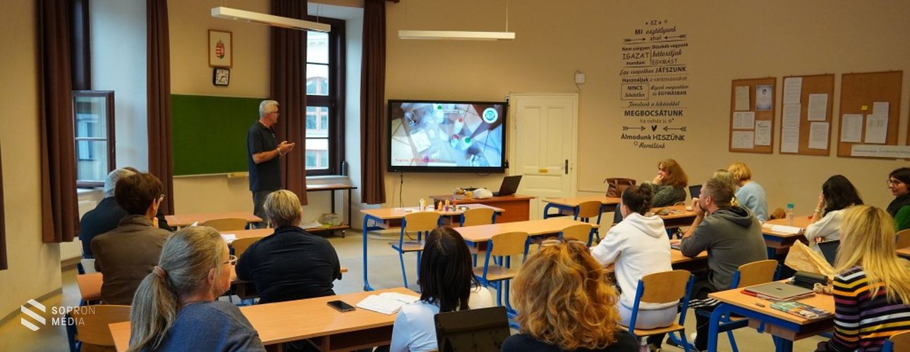 Kábítószerek veszélyeiről a gimnáziumban