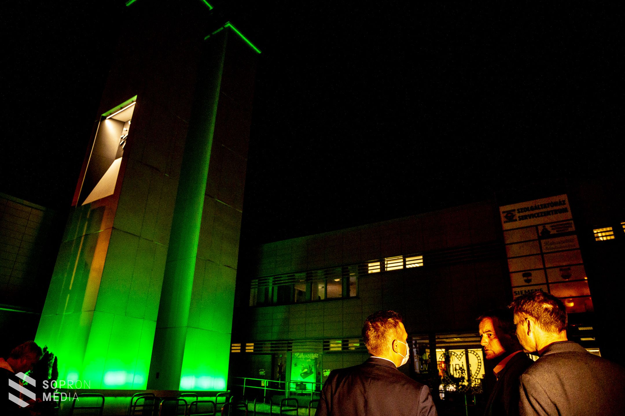 Elkészült az óratorony felújítása a soproni vasútállomásnál