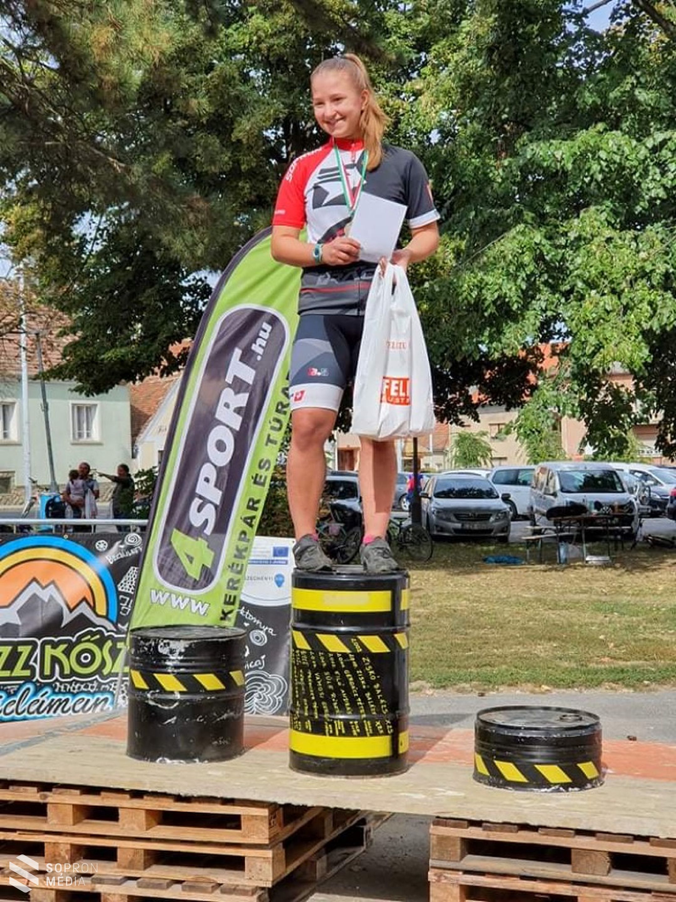 Soproni kerékpáros sikerek a Kőszegi-hegységben