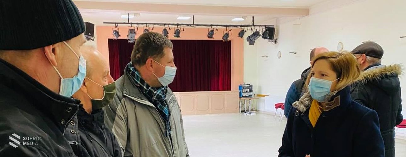 Turisztikai információs pont Balfon