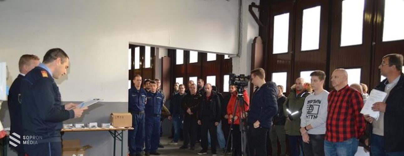 Sopron környéki önkéntes tűzoltók is kaptak felszereléseket!