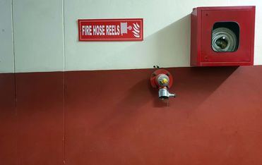 Fali tűzcsapok időszakos felülvizsgálata