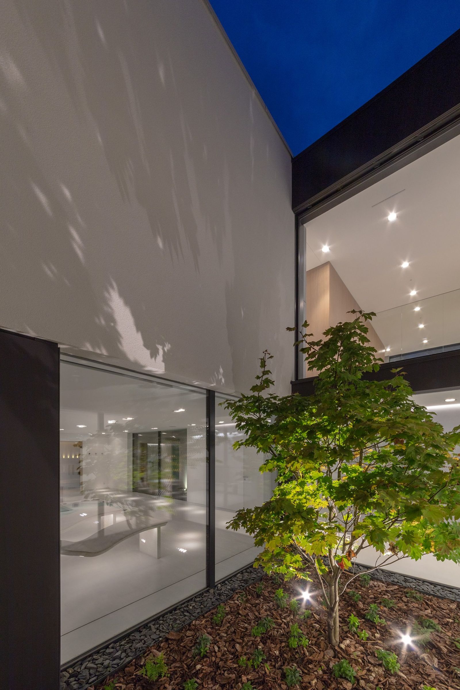 Internorm Internormmal minimalista kivitelben Budapest