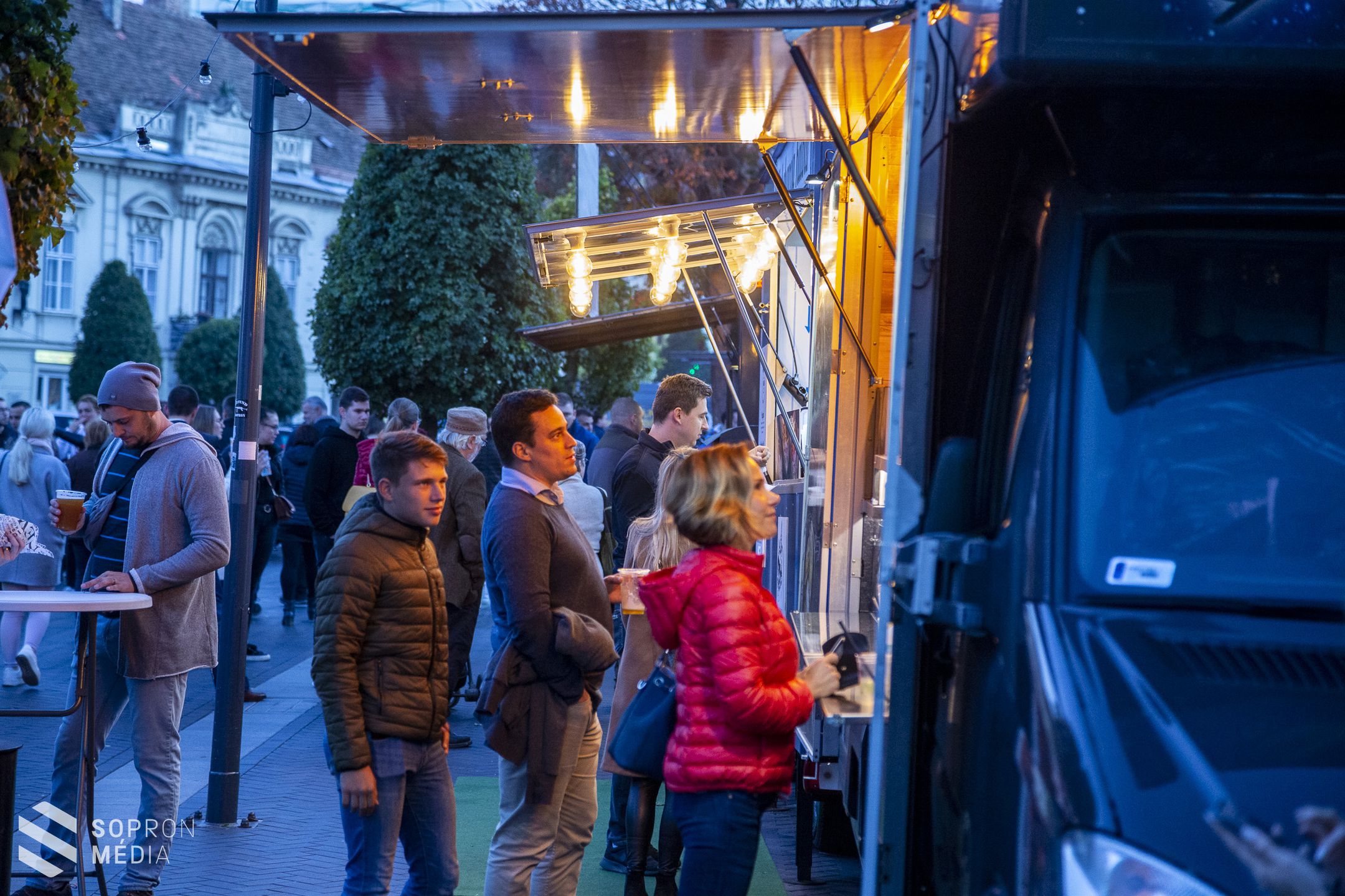 Food Truck Show - az ország legfinomabb járművei Sopronban