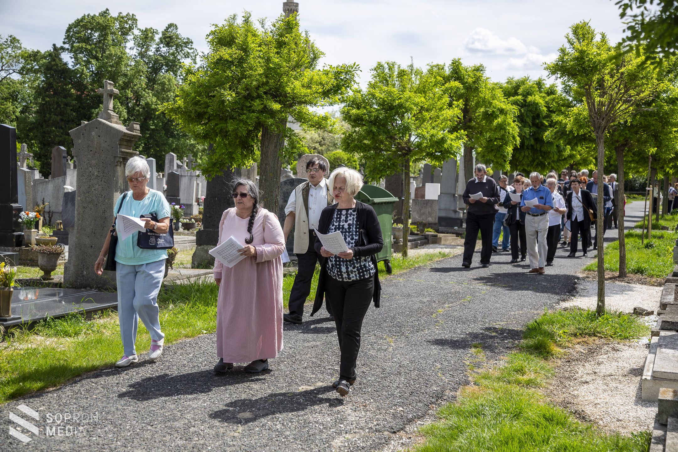 Felújították Ágoston Ernő festő- és grafikusművész síremlékét