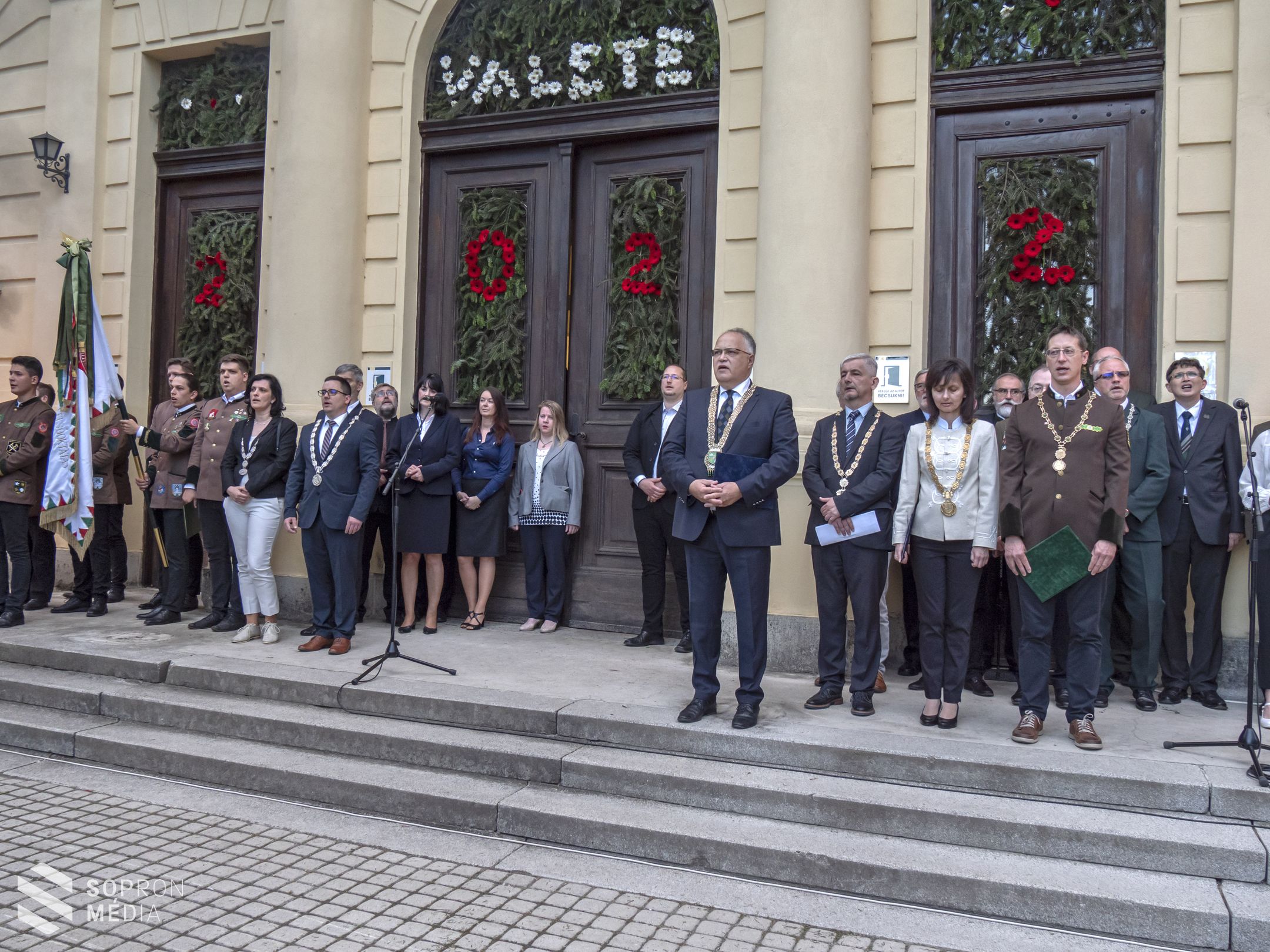 Elbúcsúztak a valétálók az egyetemtől és a várostól