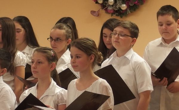 Adventi ünnepség 2015.