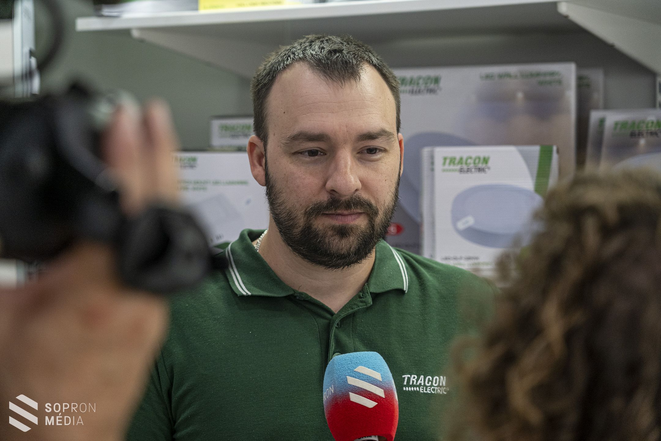 Elektromos energia-megtakarítás LED izzókkal