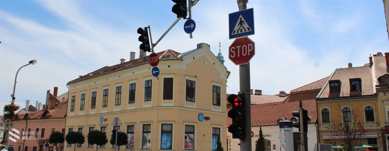 Rendezvény miatti útlezárás lesz a Várkerület/Árpád utca - Lackner Kristóf utca szakaszon