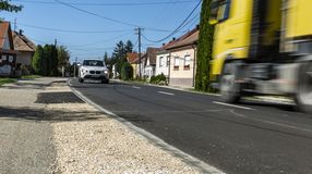 Megújult a Zsira-Locsmánd közötti útszakasz 