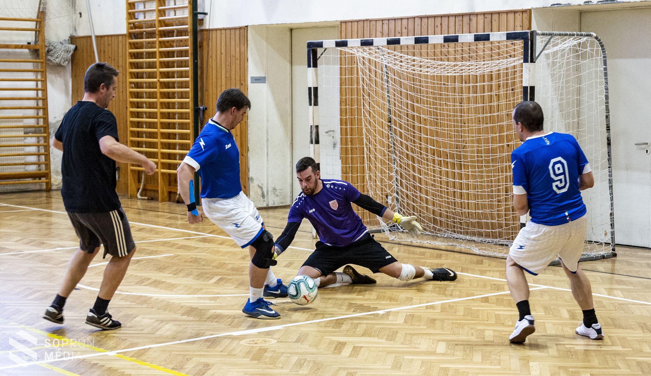 XV. Pedagógus Focikupa