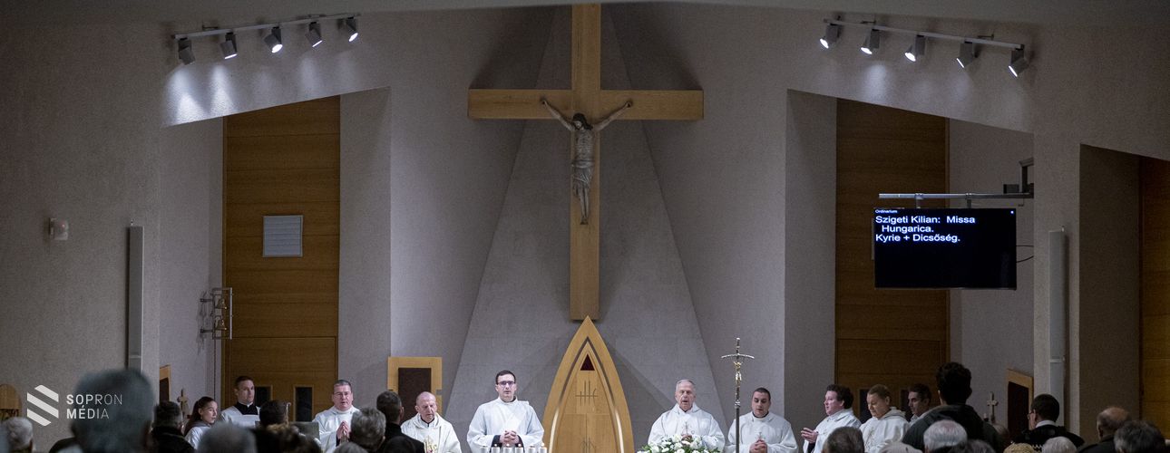 Búcsú az Árpád-házi Szent Margit-templomban