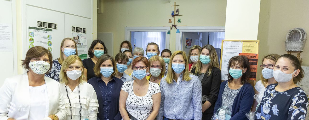 A soproni védőnőket ünnepelték