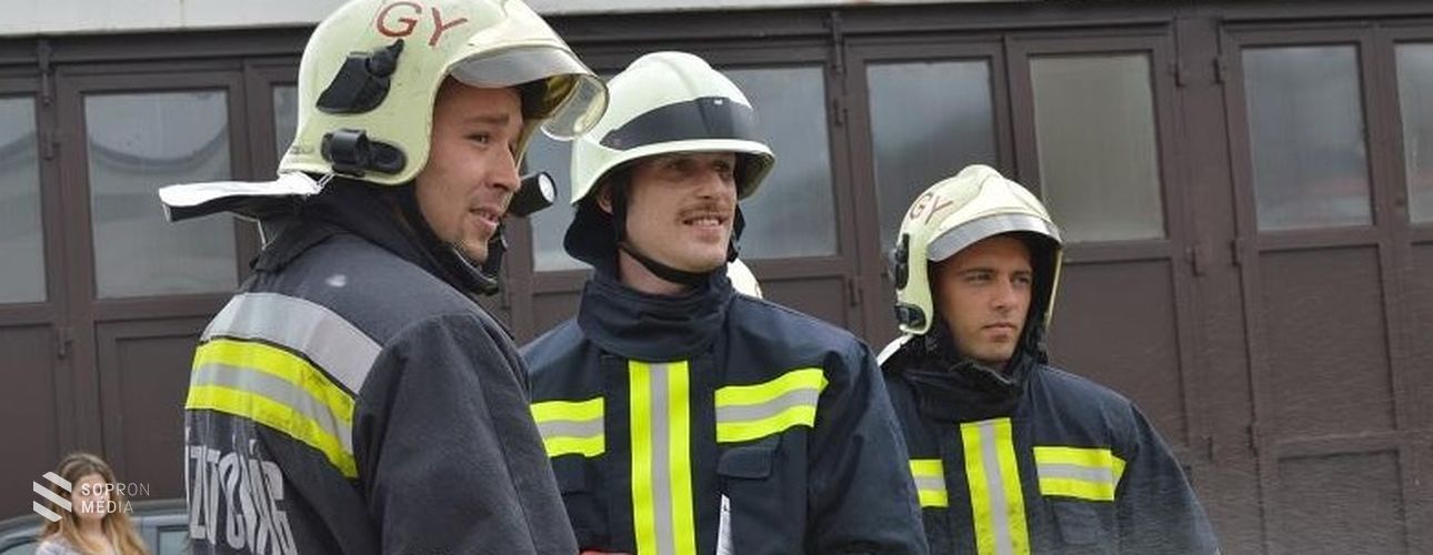 Teljesült egy álom, tűzoltó lehetett a csornai Gábor