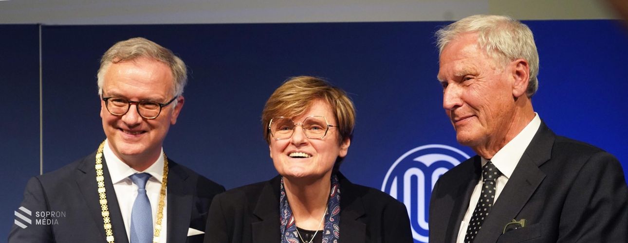 Karikó Katalinról nyílt kiállítás Bécsben, a Josephinumban