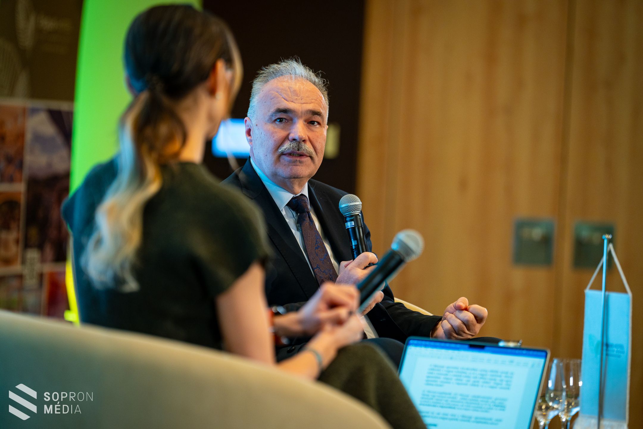 Az iCon konferencia harmadik napja a magyar mezőgazdaság kérdéseire fókuszált.