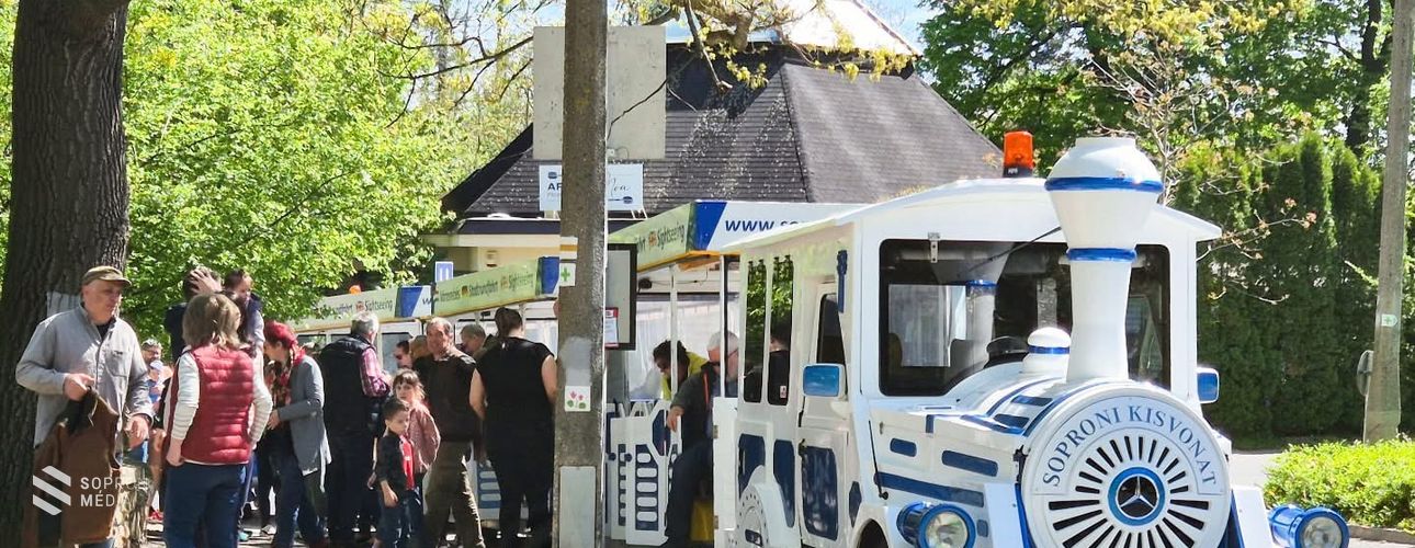 Mától a tavaszi szünetben ismét jár a Soproni kisvonat