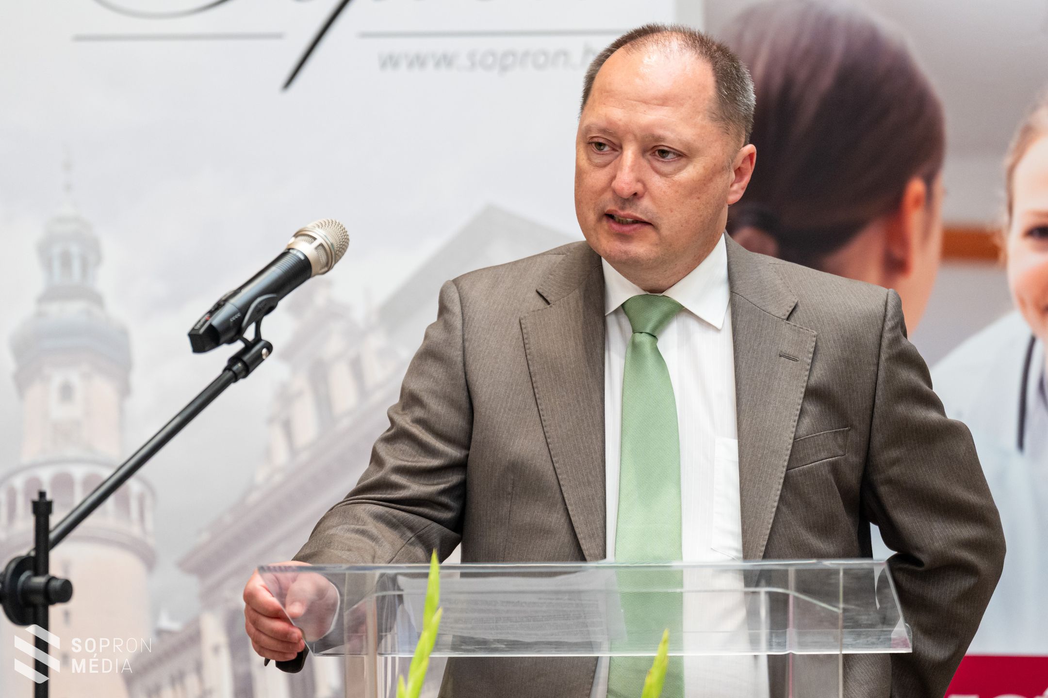 Az egészségügyben dolgozókat köszöntötték a Semmelweis-napi ünnepségen